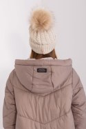 Czapka Damska Model JK-CZ-10.51 Beige - Rue Paris Czapka Damska Model JK-CZ-10.51 Beige - Rue Paris