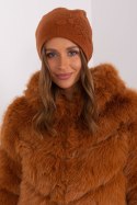 Czapka Model AT-CZ-23250.61P Light Brown - AT Czapka Model AT-CZ-23250.61P Light Brown - AT