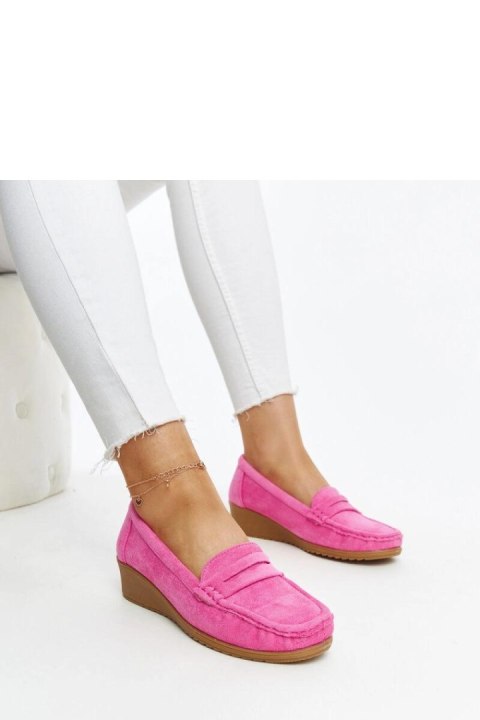 Ciemnoróżowe zamszowe mokasyny na koturnie Sakena - Solea