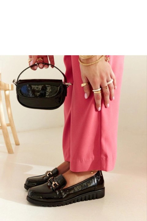 Czarne lakierowane mokasyny z klamerką Sardis - Solea