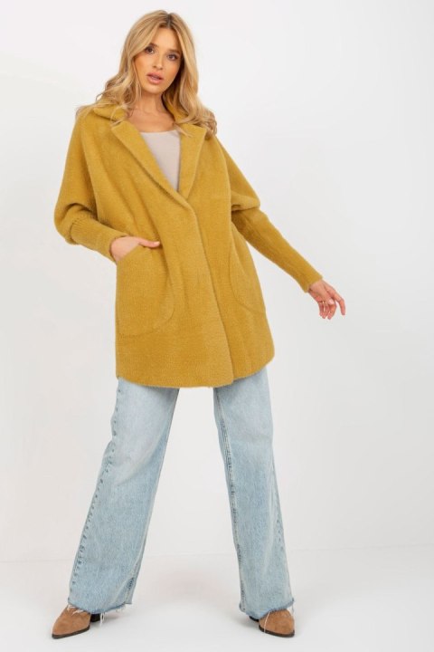 Płaszcz Damski Model MBM-PL-1517.00P Dark Yellow - MBM Płaszcz Damski Model MBM-PL-1517.00P Dark Yellow - MBM