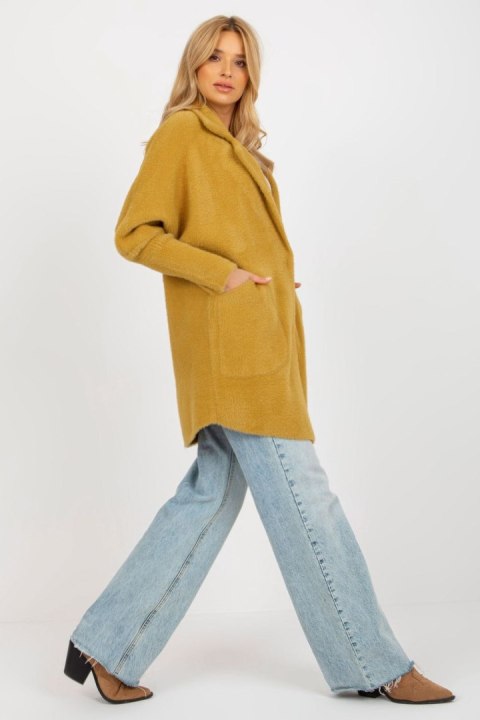 Płaszcz Damski Model MBM-PL-1517.00P Dark Yellow - MBM Płaszcz Damski Model MBM-PL-1517.00P Dark Yellow - MBM