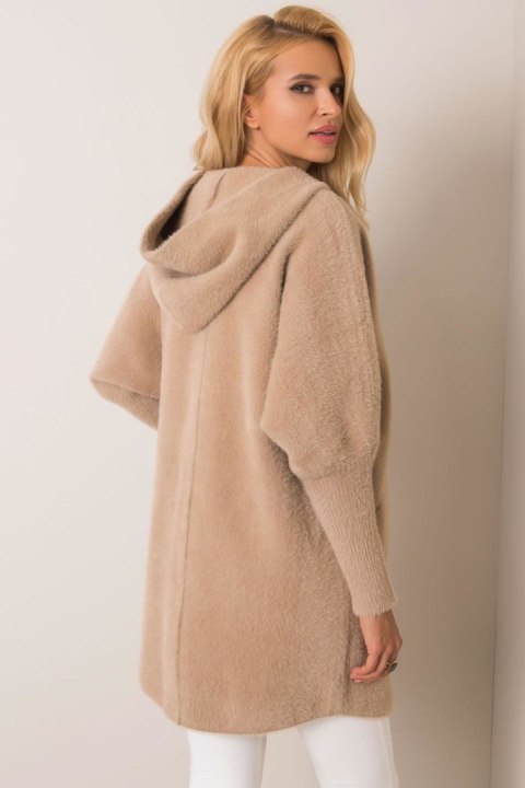 Płaszcz Damski Model MBM-PL-1518.95P Beige - MBM Płaszcz Damski Model MBM-PL-1518.95P Beige - MBM