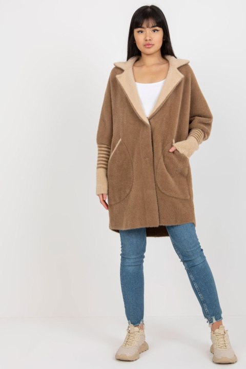 Płaszcz Damski Model MBM-PL-2001.95P Light Brown - MBM Płaszcz Damski Model MBM-PL-2001.95P Light Brown - MBM