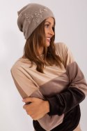 Czapka Model AT-CZ-2329.79 Dark Beige - AT Czapka Model AT-CZ-2329.79 Dark Beige - AT