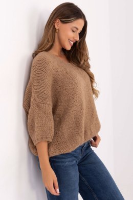 Sweter Damski Model IT-SW-7703.70 Camel - Italy Moda