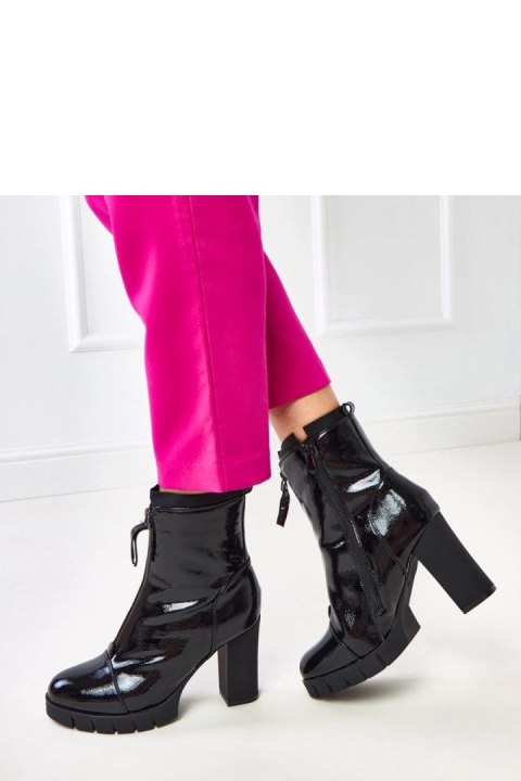 Botki Model Sasa 23160 Black - Solea