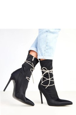 Botki Model Tolnai K370 Black - Solea