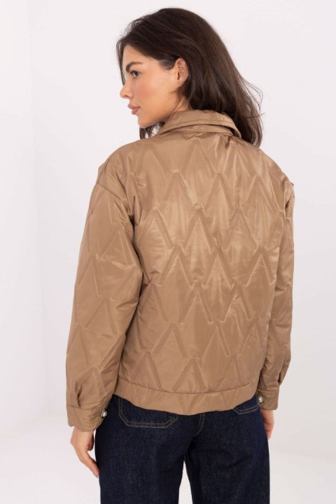 Kurtka Damska Model IT-KR-FL9626.77 Camel - Rue Paris Kurtka Damska Model IT-KR-FL9626.77 Camel - Rue Paris