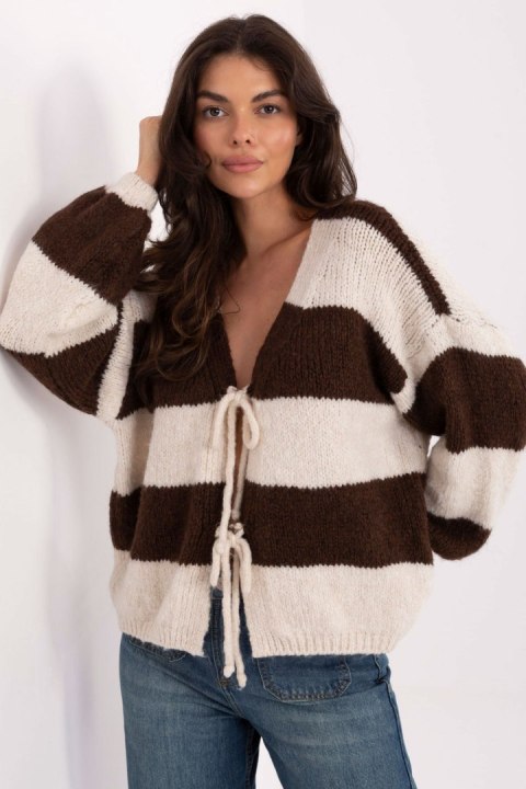 Sweter Damski Model MI-SW-0109.79 Brown - Rue Paris Sweter Damski Model MI-SW-0109.79 Brown - Rue Paris