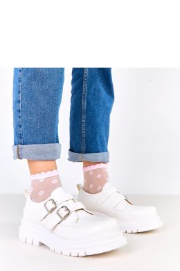 Półbuty Model Juke C21-80720 White - Solea