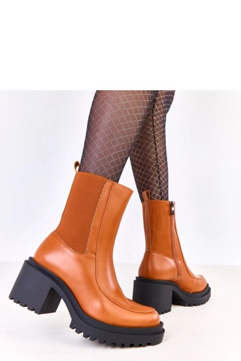 Botki Model Jarley D8901 Brown - Solea