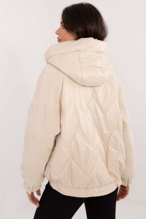 Kurtka Damska Model MBM-KR-AJ218-003.16P Light Beige - MBM Kurtka Damska Model MBM-KR-AJ218-003.16P Light Beige - MBM