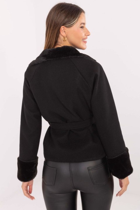 Płaszcz Damski Model IT-KR-4608.05P Black - Rue Paris Płaszcz Damski Model IT-KR-4608.05P Black - Rue Paris