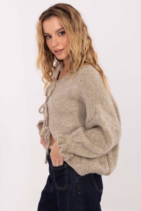 Sweter Damski Model MI-SW-2911.91 Beige - Italy Moda