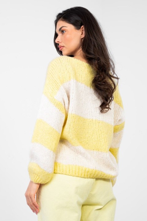 Sweter Damski Model MI-SW-0203.71 Light Yellow - Italy Moda