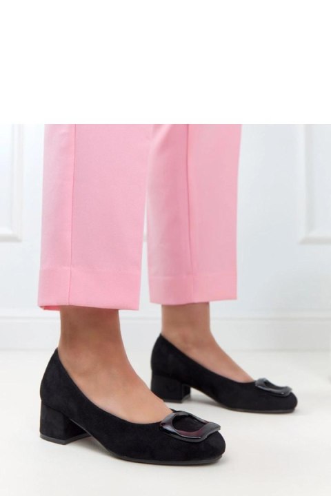 Czółenka Model Potocki 26-12825BK Black - Solea