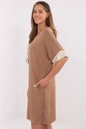 Sukienka Model MI-SK-A6192.52 Light Brown - Italy Moda Sukienka Model MI-SK-A6192.52 Light Brown - Italy Moda
